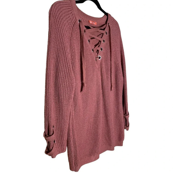 One Star Sugar and Spice Lace Up Sweater in Rustic Rose Size Small Cozy Sweater - Picture 8 of 12